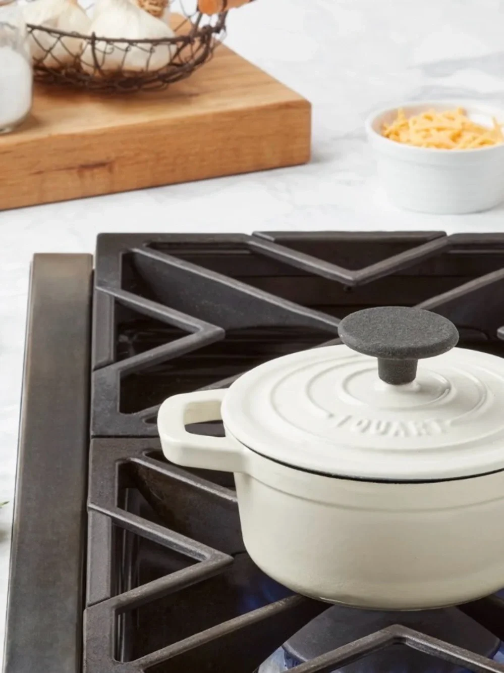 Smith Clark Off White Enamel 1-Quart Small Cast Iron Dutch Oven Casserole Pot